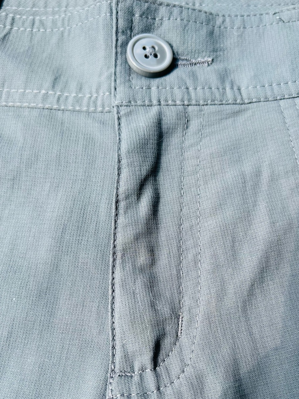 COLUMBIA OMNI~WICK CARGO PERFORMANCE SHORTS - Picture 3 of 15